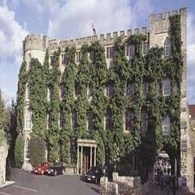 Castle Hotel
